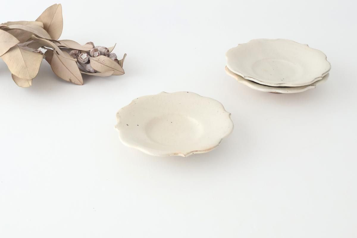 Furutani Seitosho Flower-shaped Tea Tray White