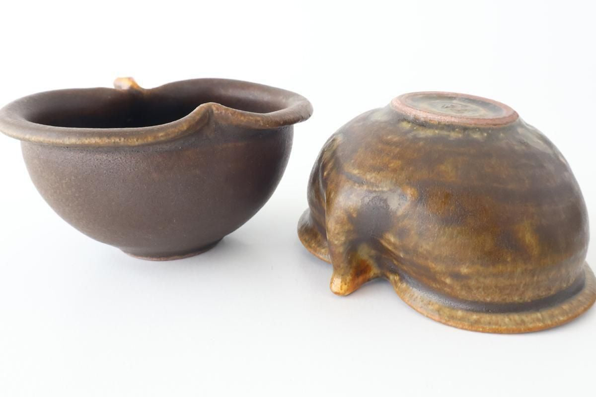 Furutani Seitosho Apple-shaped Bowl Dark Brown 11㎝/4.3in