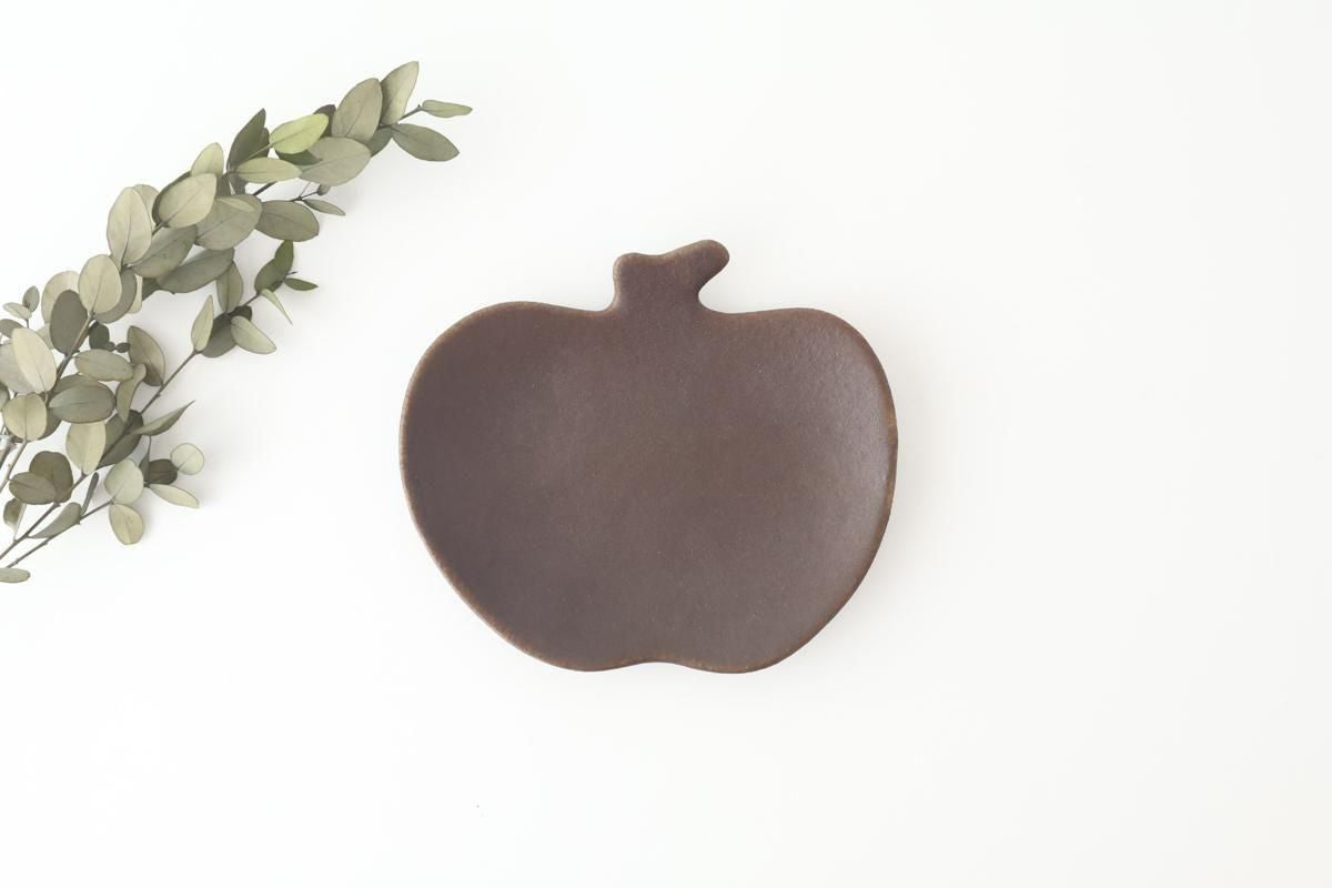 Furutani Seitosho Apple-shaped Plate Dark Brown L