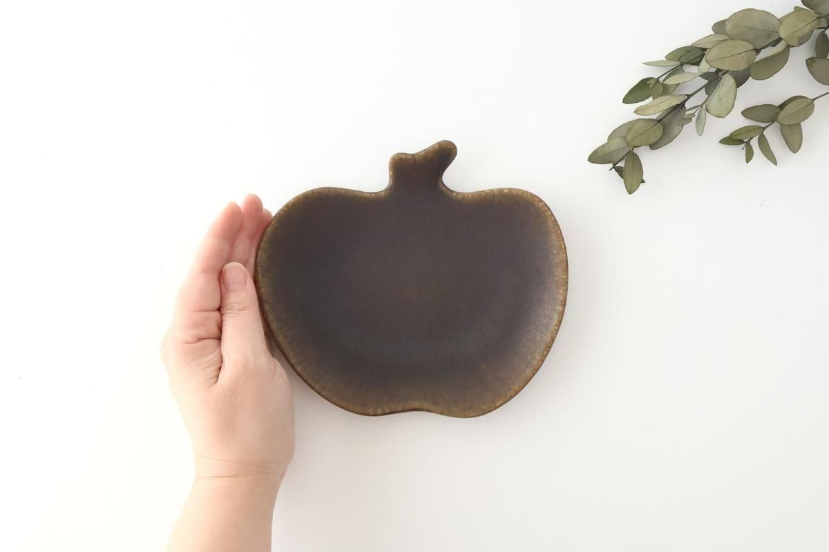 Furutani Seitosho Apple-shaped Plate Dark Brown L
