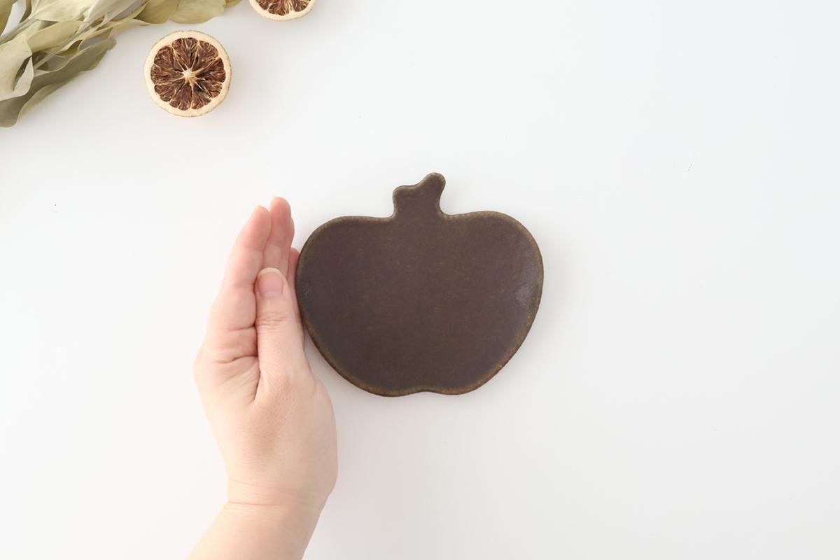 Furutani Seitosho Apple-shaped Plate Dark Brown S