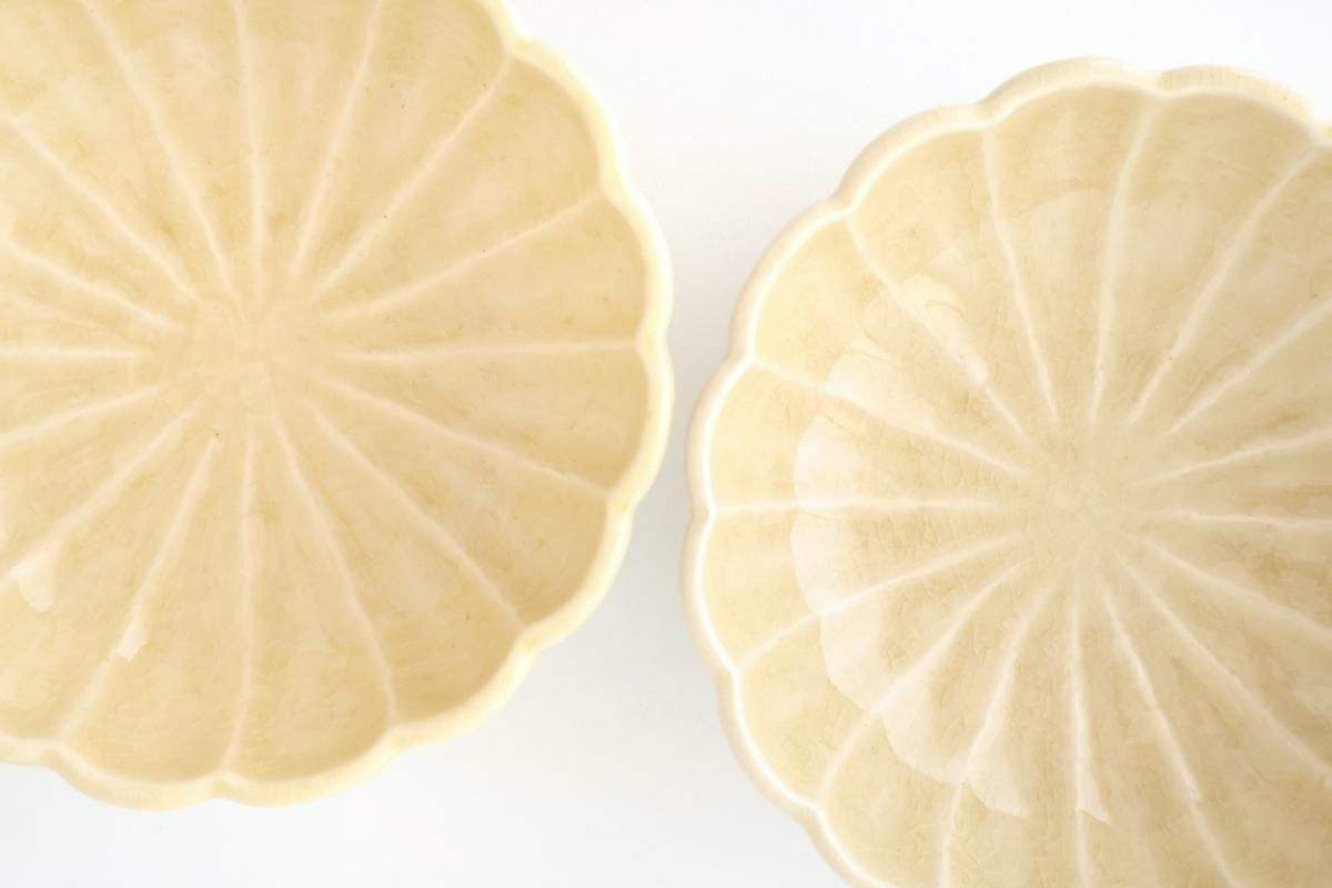 Chrysanthemum-shaped Bowl Yellow 13㎝/5.1in | Kobachi Seto Ware