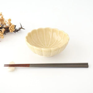 Chrysanthemum-shaped Bowl Yellow 13㎝/5.1in | Kobachi Seto Ware