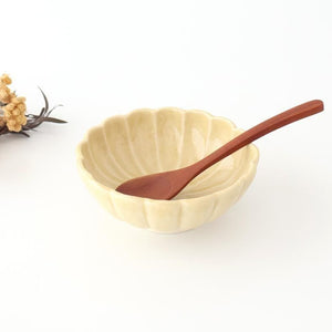 Chrysanthemum-shaped Bowl Yellow 13㎝/5.1in | Kobachi Seto Ware