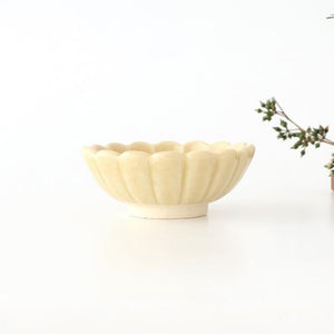 Chrysanthemum-shaped Bowl Yellow 11㎝/4.3in | Seto Ware