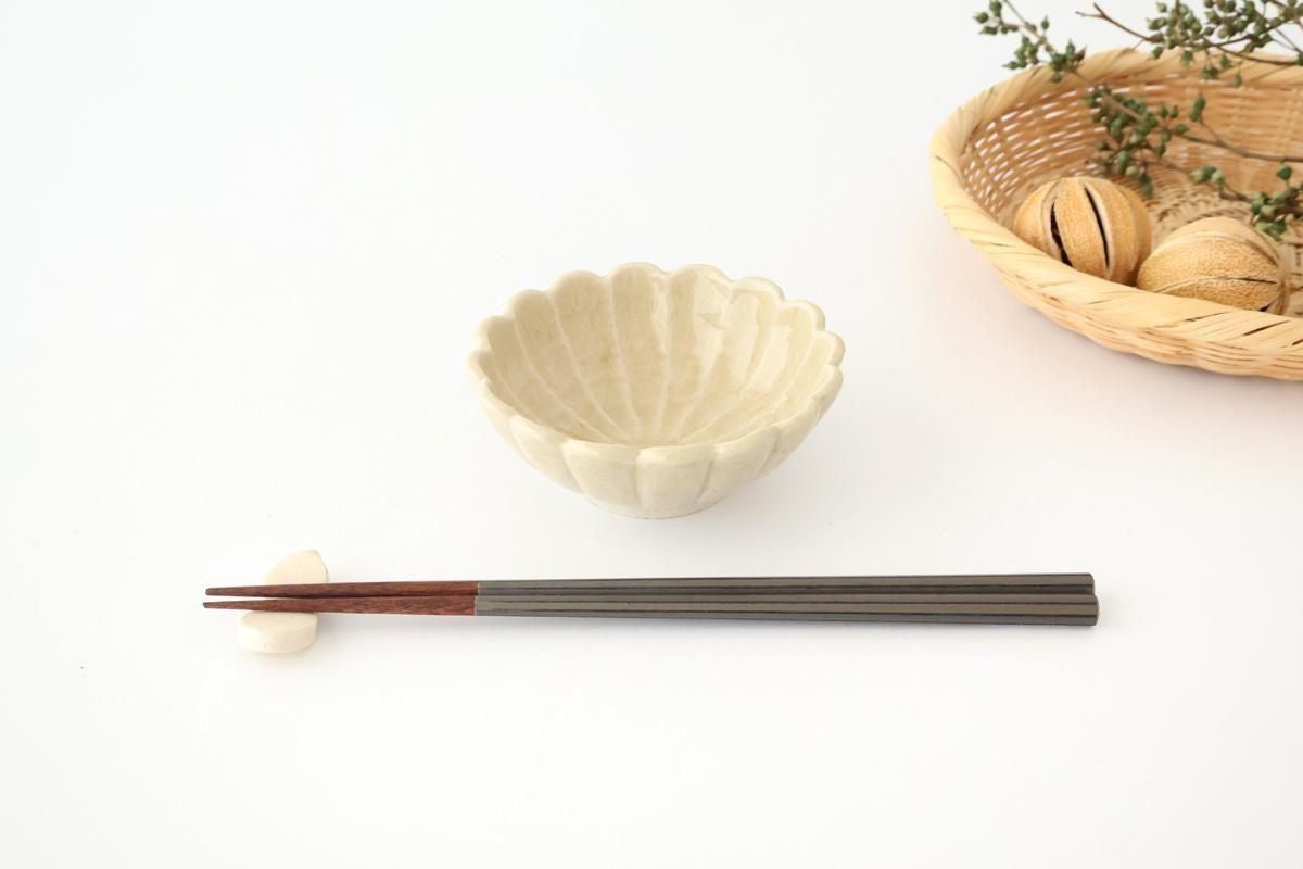 Chrysanthemum-shaped Bowl Yellow 11㎝/4.3in | Seto Ware