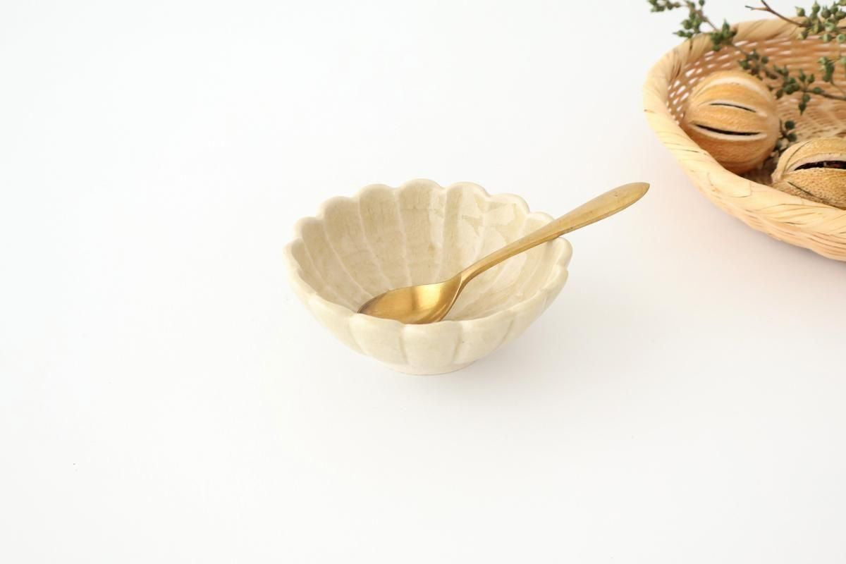 Chrysanthemum-shaped Bowl Yellow 11㎝/4.3in | Seto Ware