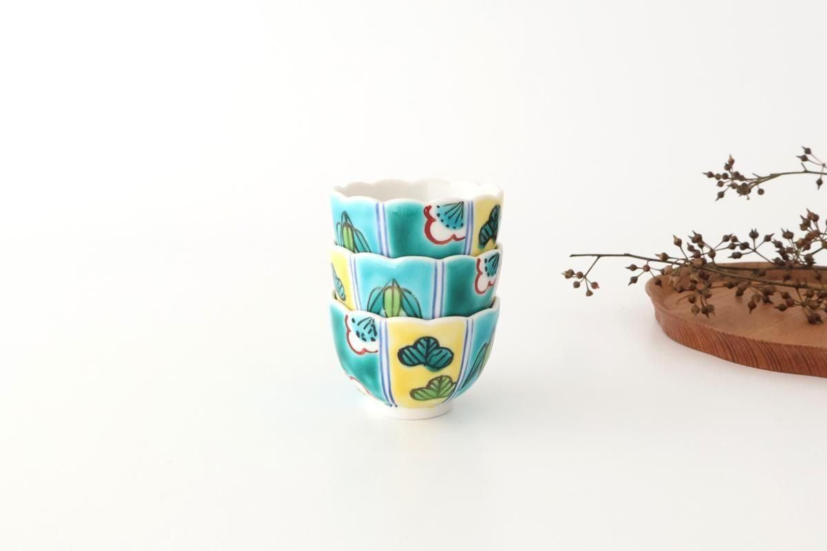 Biseki Kiln Chrysanthemum-shaped Bowl Shochikubai | Kobachi Kutani Ware