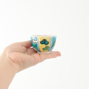 Biseki Kiln Chrysanthemum-shaped Bowl Shochikubai | Kobachi Kutani Ware