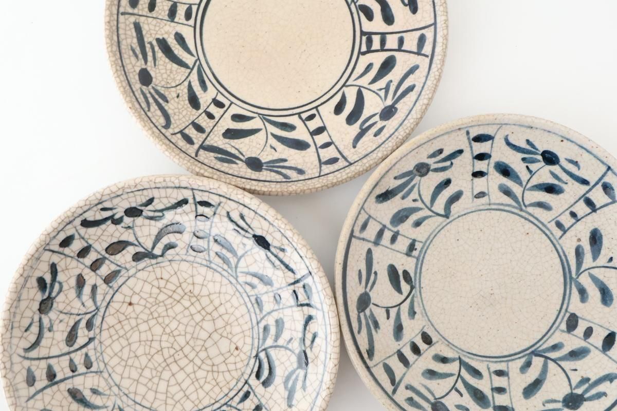 Kitagama Kasen Hiroshige Kato Round Plate Blue Flower 18cm/7.1in | Seto Ware