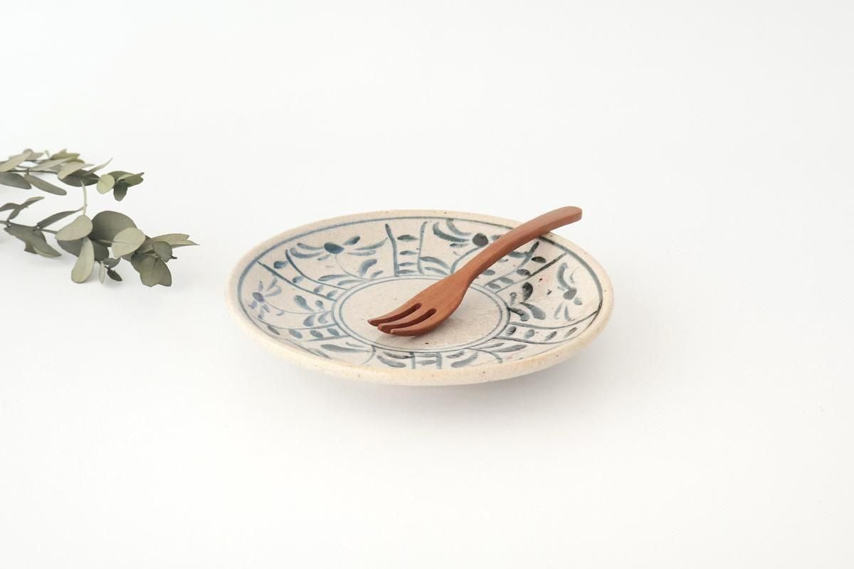 Kitagama Kasen Hiroshige Kato Round Plate Blue Flower 18cm/7.1in | Seto Ware