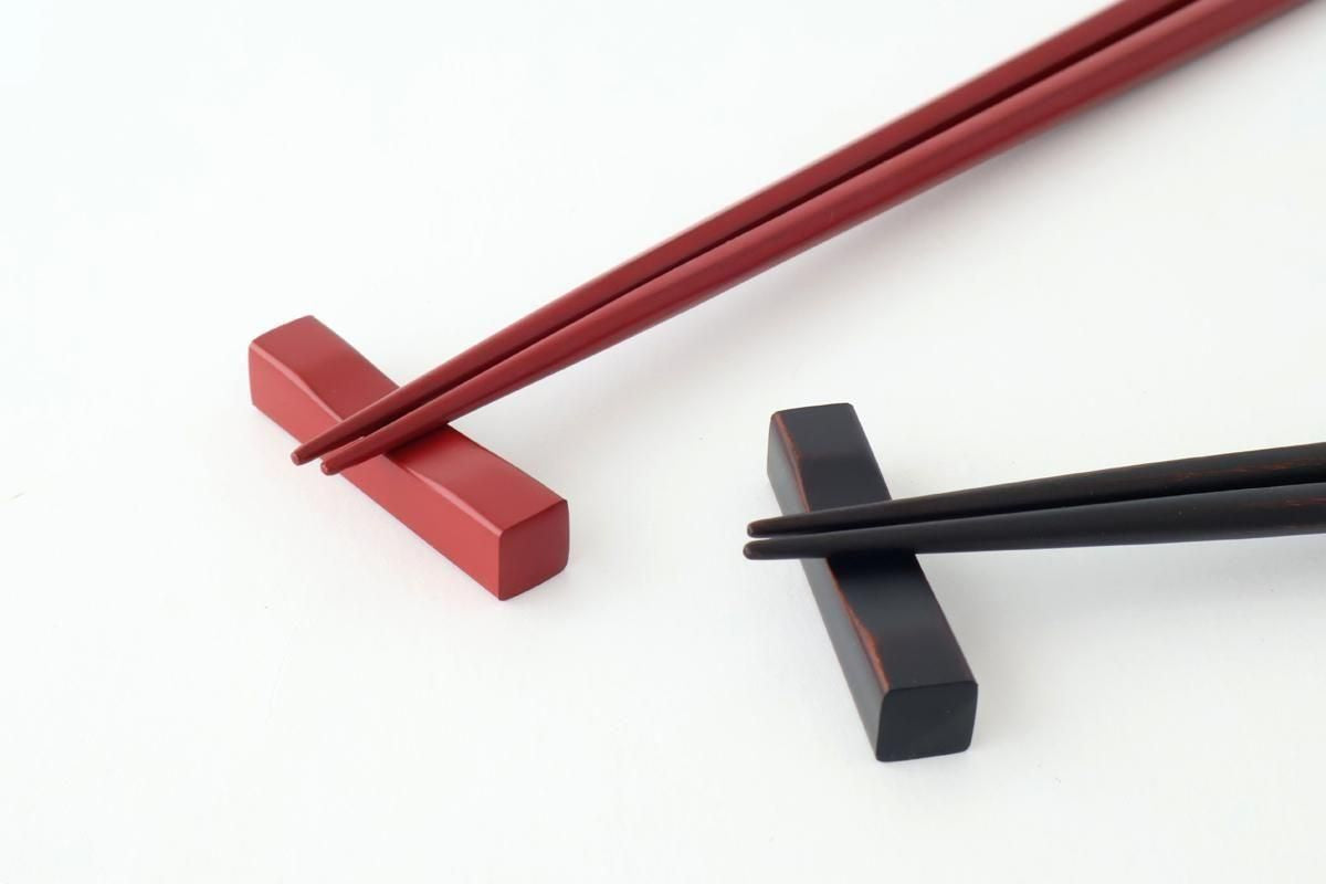 [Pair set] KORINDO Chopsticks and Chopstick Rests Black and Red