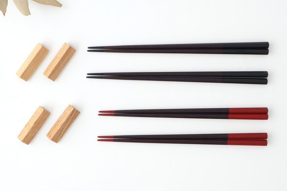 [Pair set] KORINDO  Black and Red Chopsticks and Wooden Chopstick Rests
