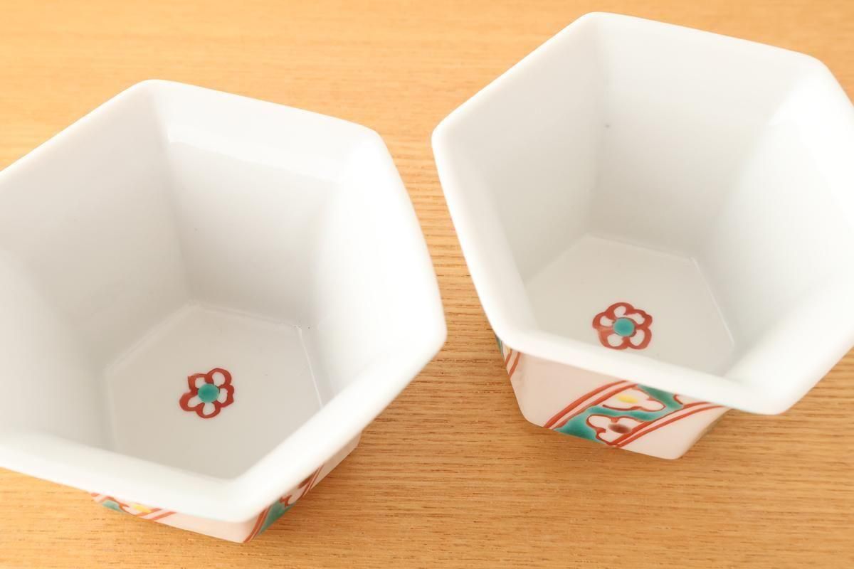 Biseki Kiln Hexagonal small Small Bowl White Flower | Kobachi Kutani Ware