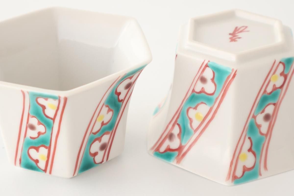 Biseki Kiln Hexagonal small Small Bowl White Flower | Kobachi Kutani Ware