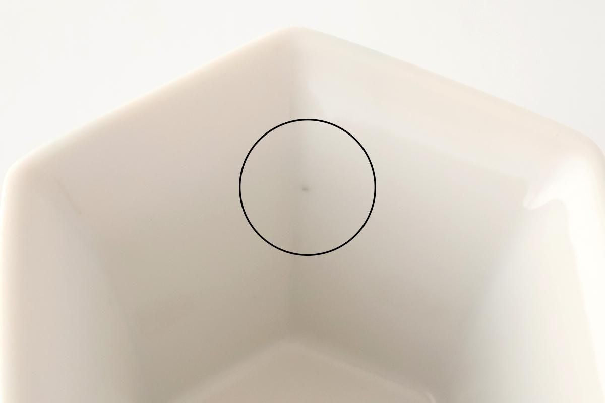 Biseki Kiln Hexagonal small Small Bowl White Flower | Kobachi Kutani Ware