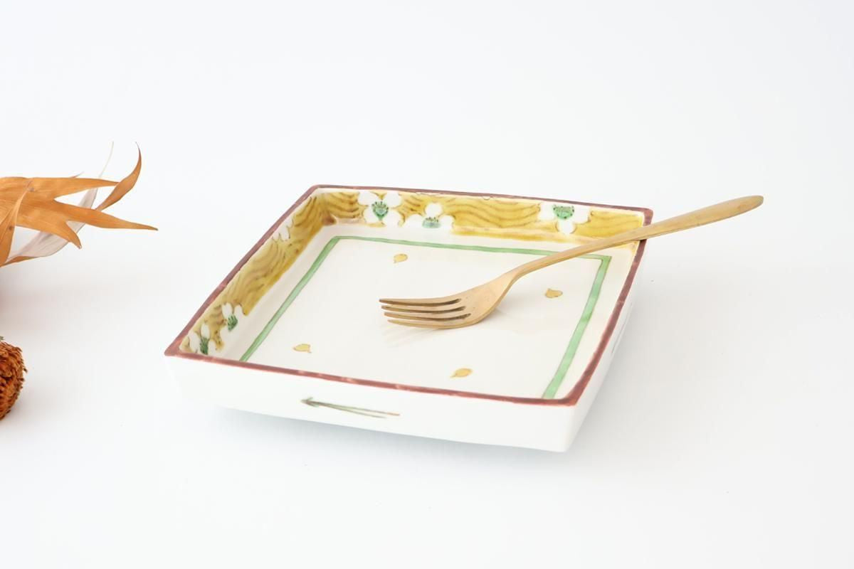 Kutani Bitoen Footed Square Plate White Flower | Kutani Ware