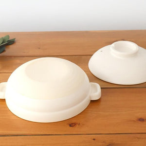 Kamoshika Dogu Store Donabe White Regular Size | Japanese Clay Pot