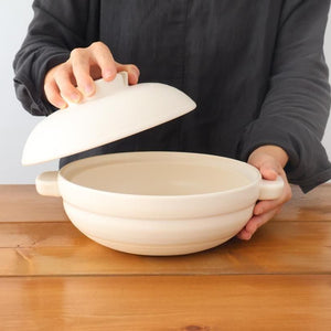 Kamoshika Dogu Store Donabe White Regular Size | Japanese Clay Pot