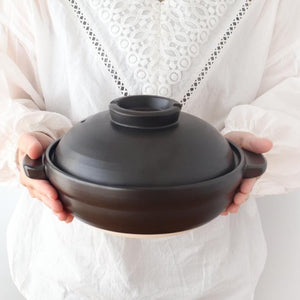 Kamoshika Dogu Store Donabe Black Regular Size | Japanese Clay Pot