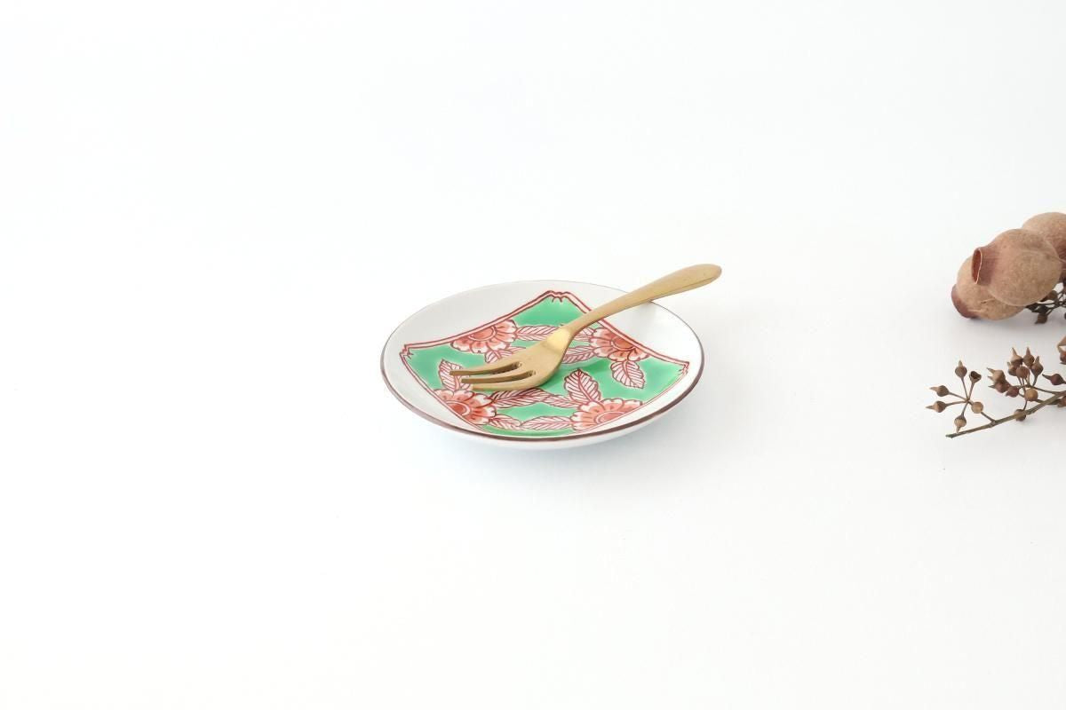 Round Plate Red Flower and Mt.Fuji Pattern | Arita Ware