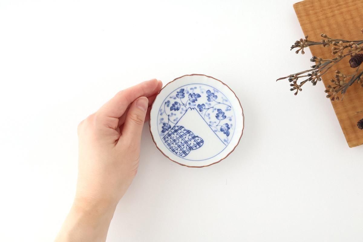 Standing-rimmed Plate Mt.Fuji and Arabesque | Sauce Plate Arita Ware