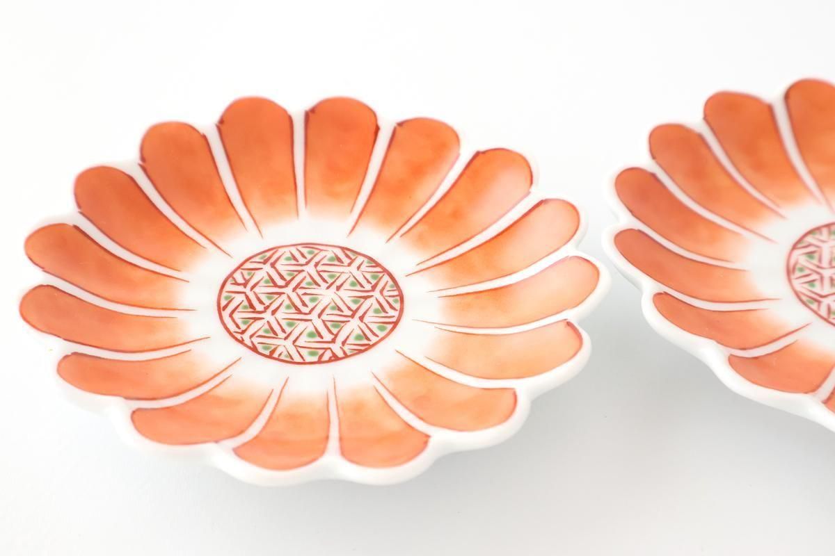Chrysanthemum-shaped Sauce Plate Red Flower | Arita Ware