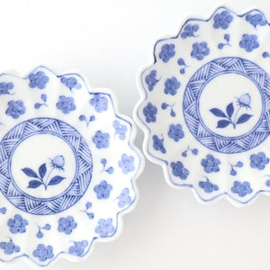 Chrysanthemum-shaped Sauce Plate Blue Plum | Arita Ware