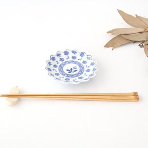 Chrysanthemum-shaped Sauce Plate Blue Plum | Arita Ware