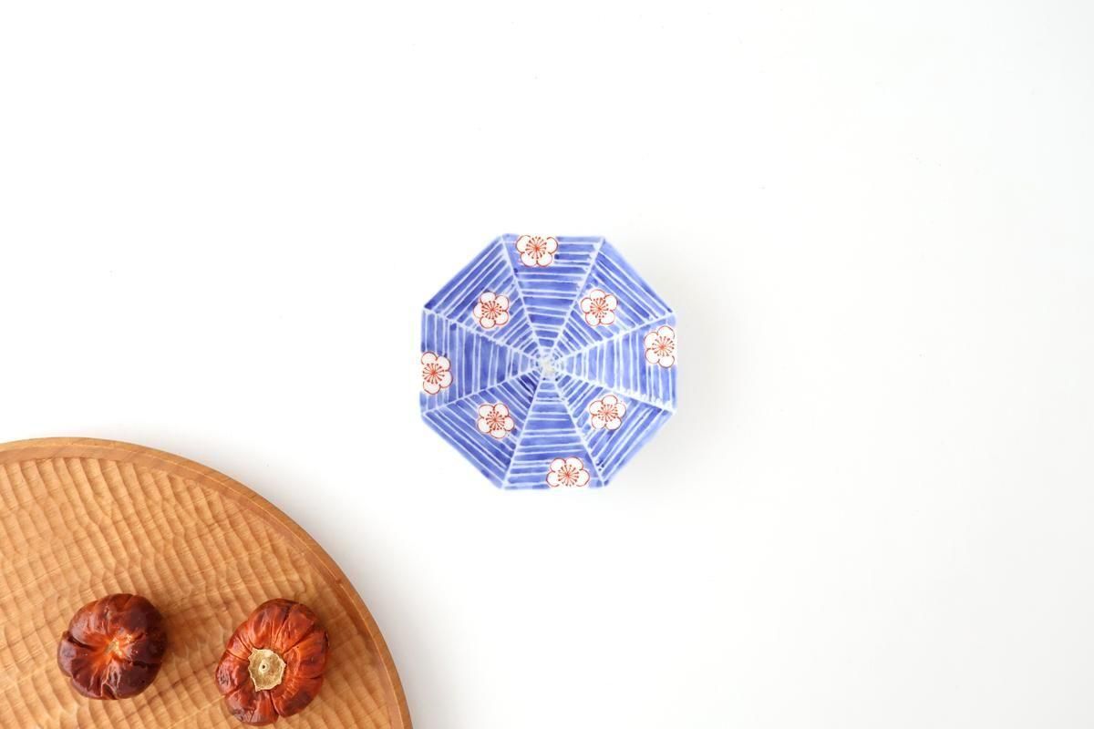Octagonal Sauce Plate Red Plum on Blue Background | Arita Ware