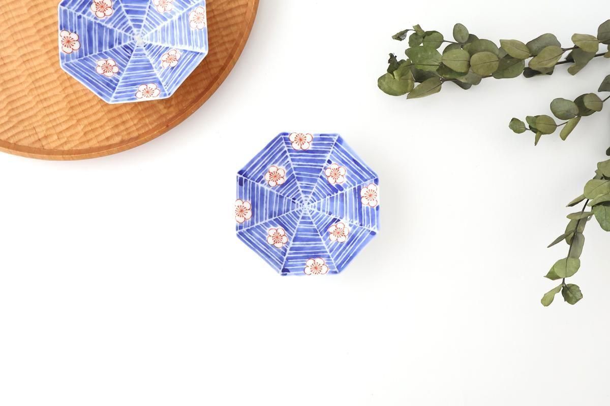 Octagonal Sauce Plate Red Plum on Blue Background | Arita Ware