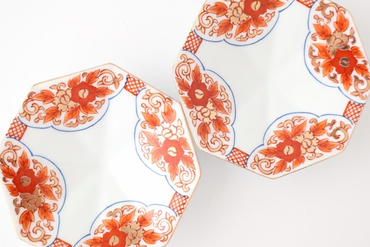 Octagonal Sauce Plate Red Floral Arabesque | Arita Ware
