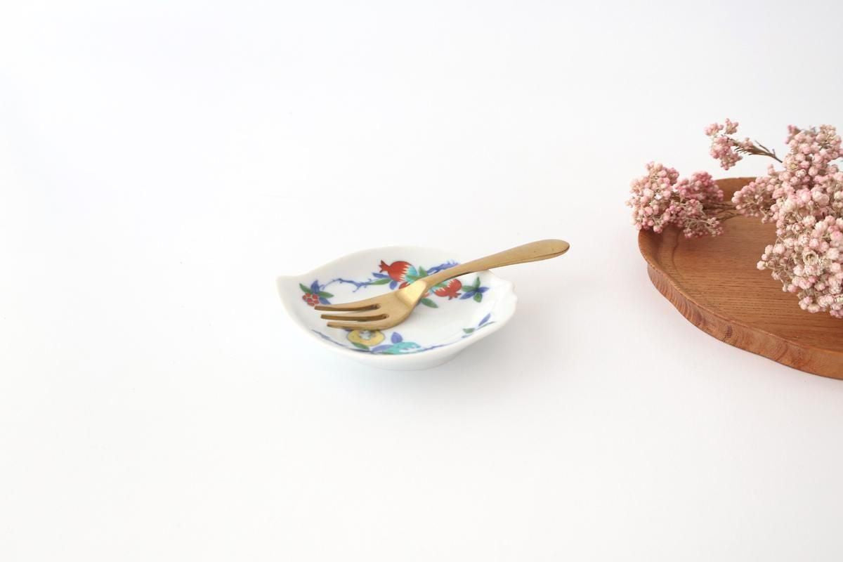 Peach-shaped Sauce Plate Three-fruit Design | Arita Ware