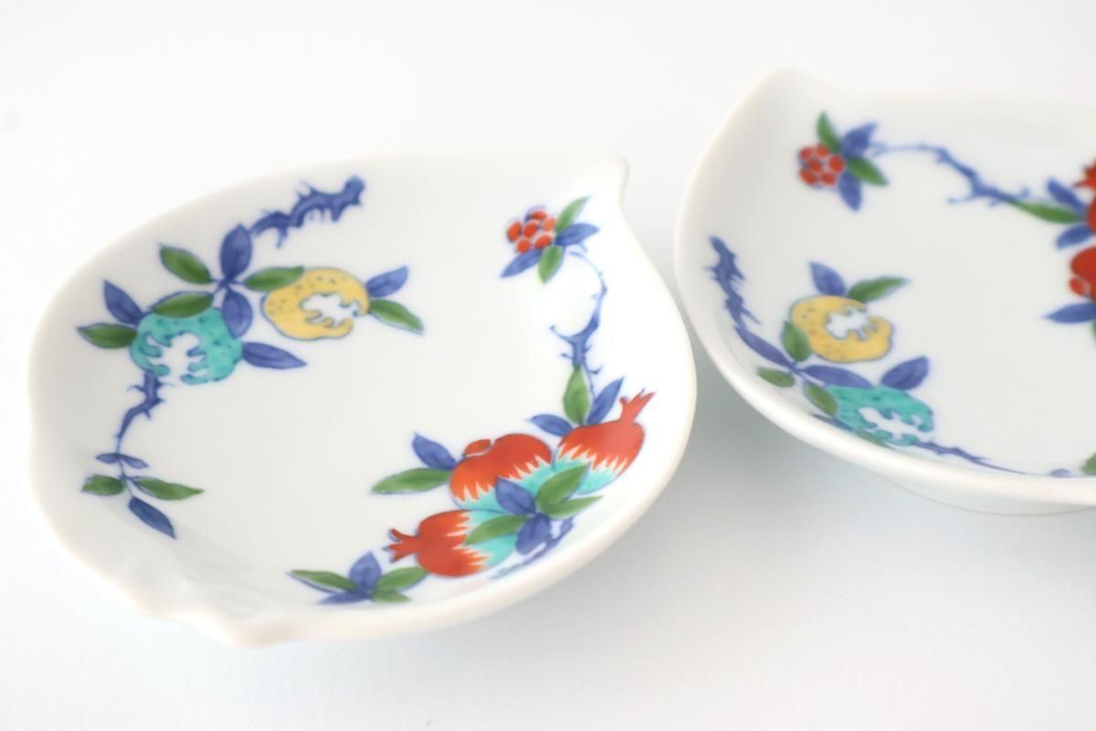 Peach-shaped Sauce Plate Three-fruit Design | Arita Ware