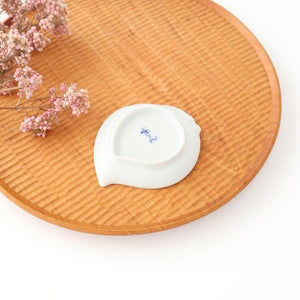 Peach-shaped Sauce Plate Three-fruit Design | Arita Ware