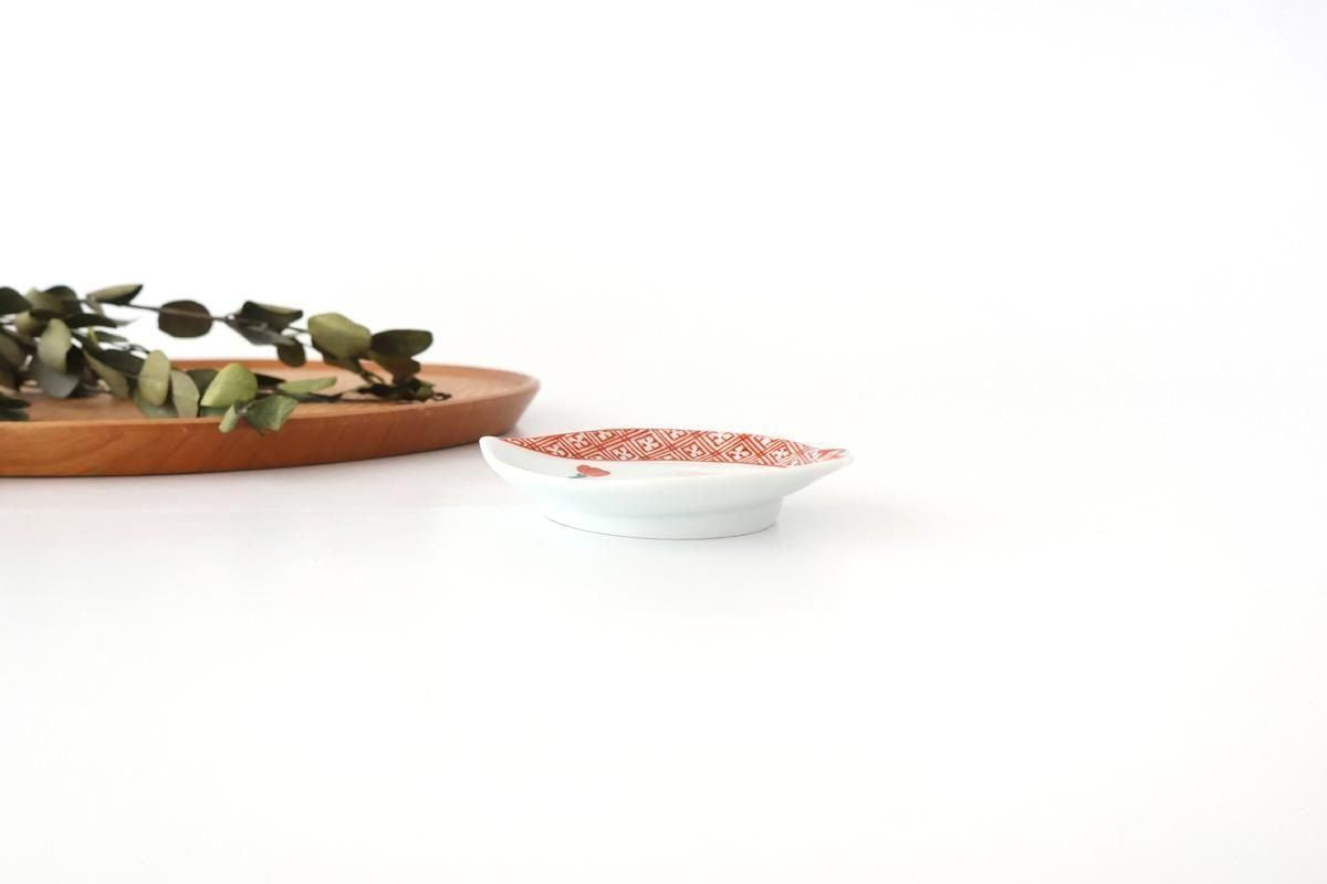Peach-shaped Sauce Plate Red Cherry Blossom | Arita Ware