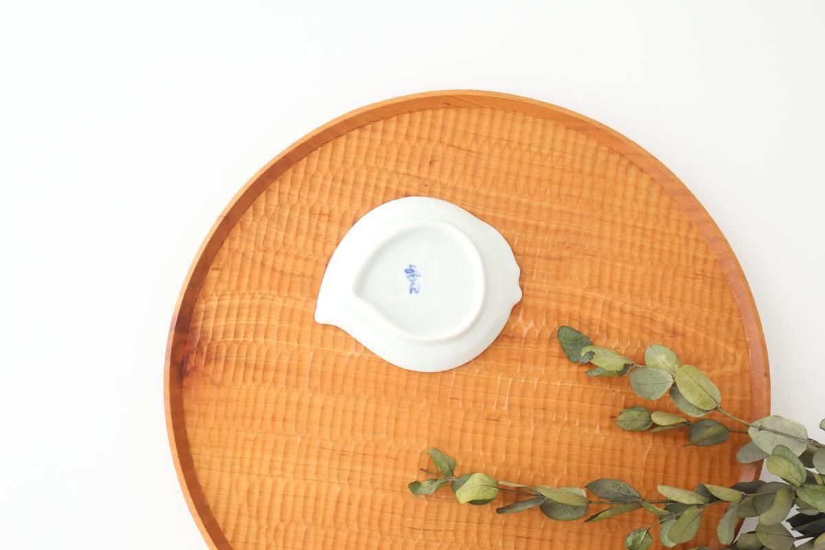 Peach-shaped Sauce Plate Red Cherry Blossom | Arita Ware