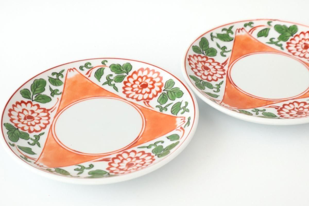 Round Sauce Plate Mt. Fuji and Chrysanthemums | Arita Ware