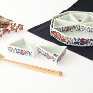 Rinkuro Kiln Triangle Bowl Chrysanthemum | Hasami Ware