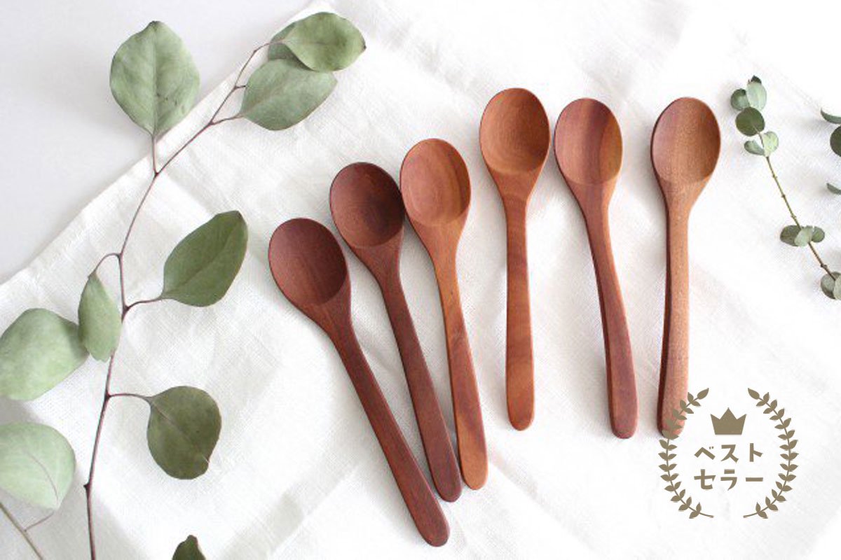 natural wooden dessert spoon