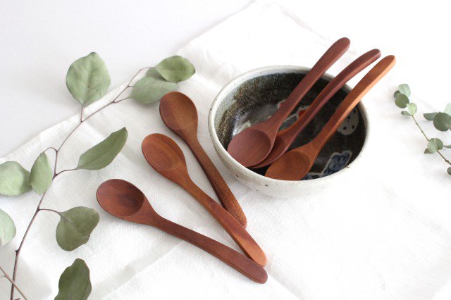 natural wooden dessert spoon