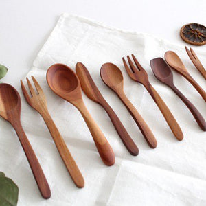 natural wooden dessert fork