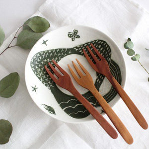 natural wooden dessert fork