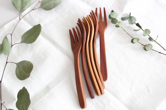 natural wooden dessert fork