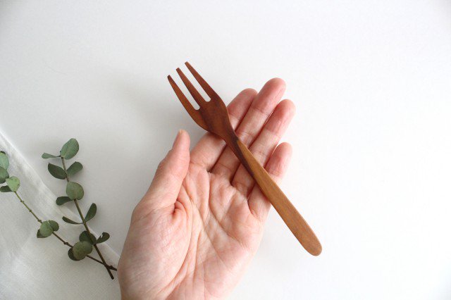 natural wooden dessert fork