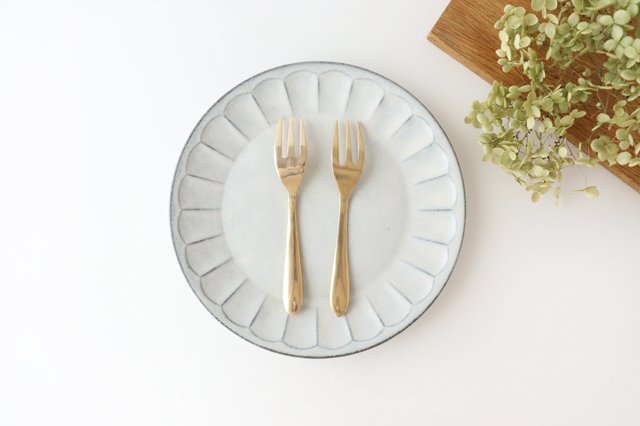 brass dessert fork