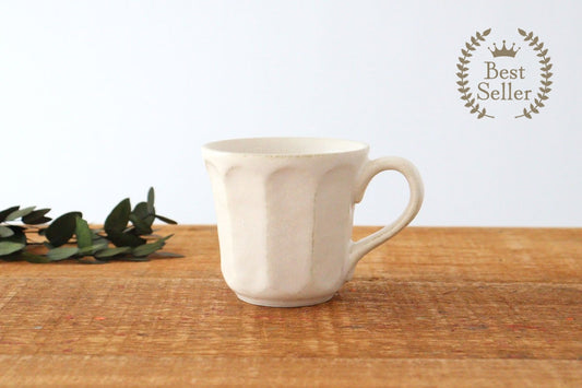 Chrysanthemum-shaped Mug | Mino Ware