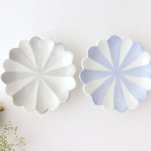 Chrysanthemum-shaped Sauce Plate Cobalt  | Arita Ware