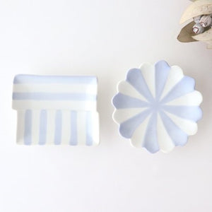 Chrysanthemum-shaped Sauce Plate Cobalt  | Arita Ware