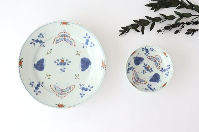 Round Plate Flower and Butterfly 19.5cm/7.7in | Arita Ware